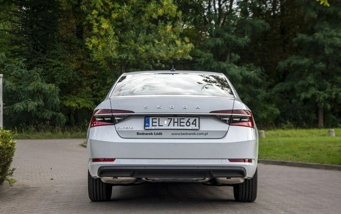 Skoda Superb cena 166500 przebieg: 5, rok produkcji 2023 z Opoczno małe 436